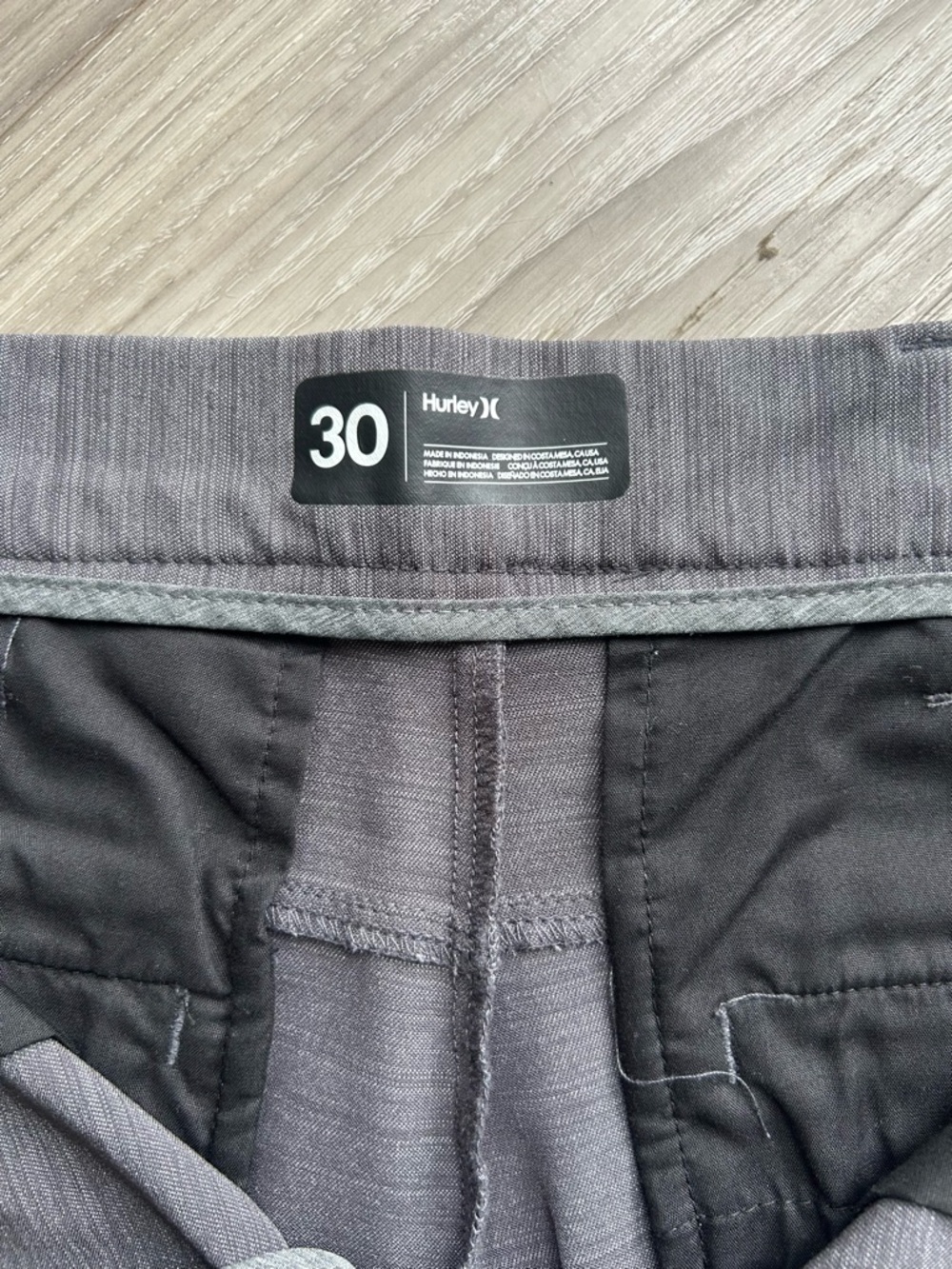 Hurley | Walkshorts Series w/ Nike Dri-FIT (Size 30" Waist) - Picture 8 of 10